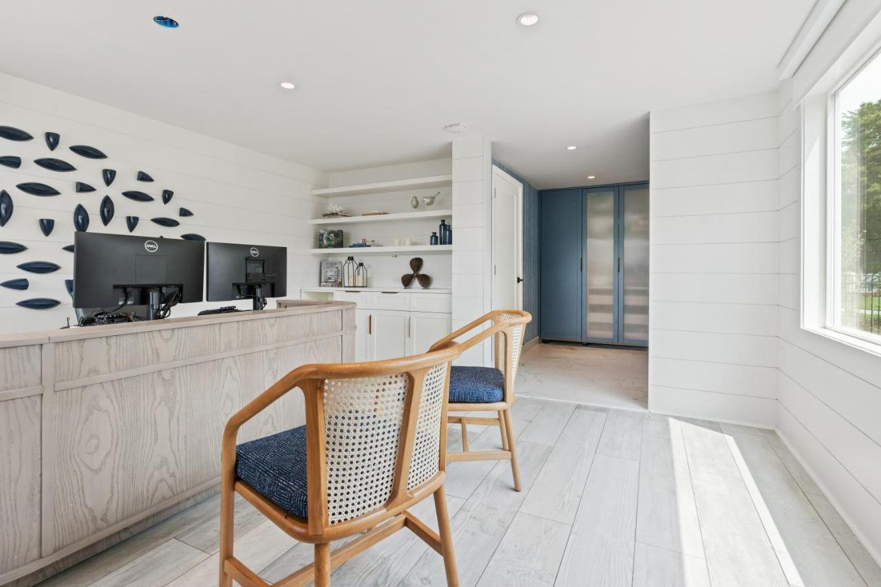 Greyfinch Chatham Inn Екстер'єр фото