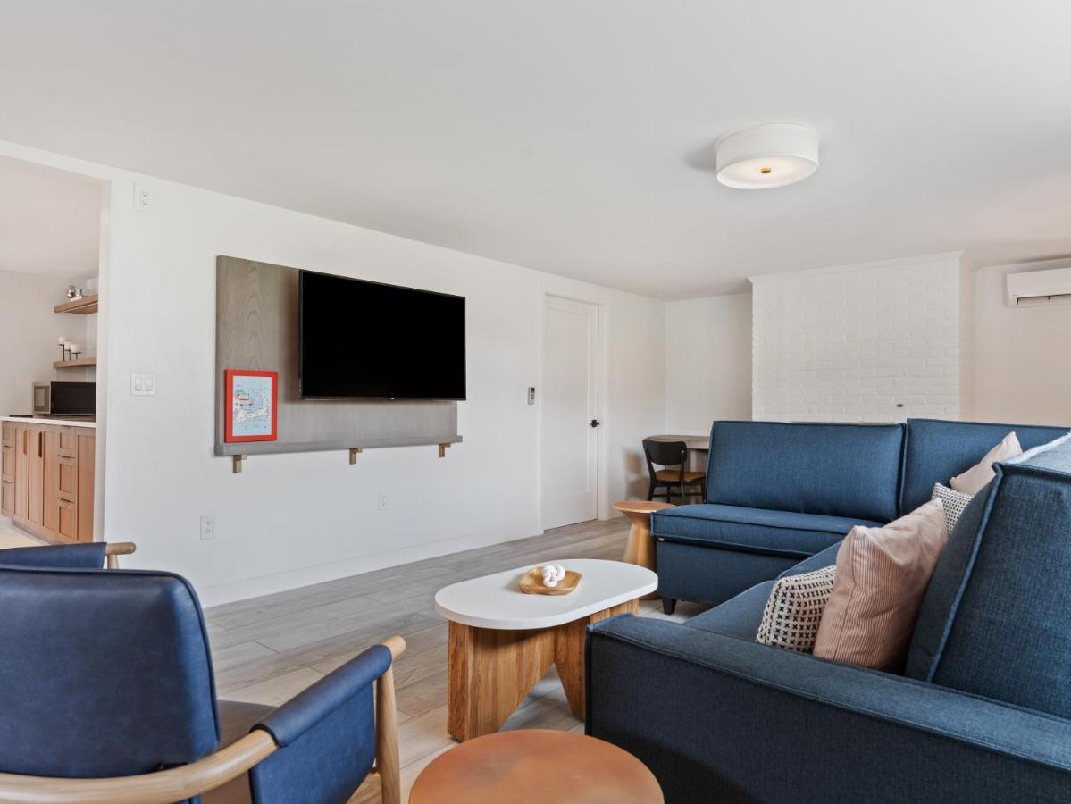 Greyfinch Chatham Inn Екстер'єр фото